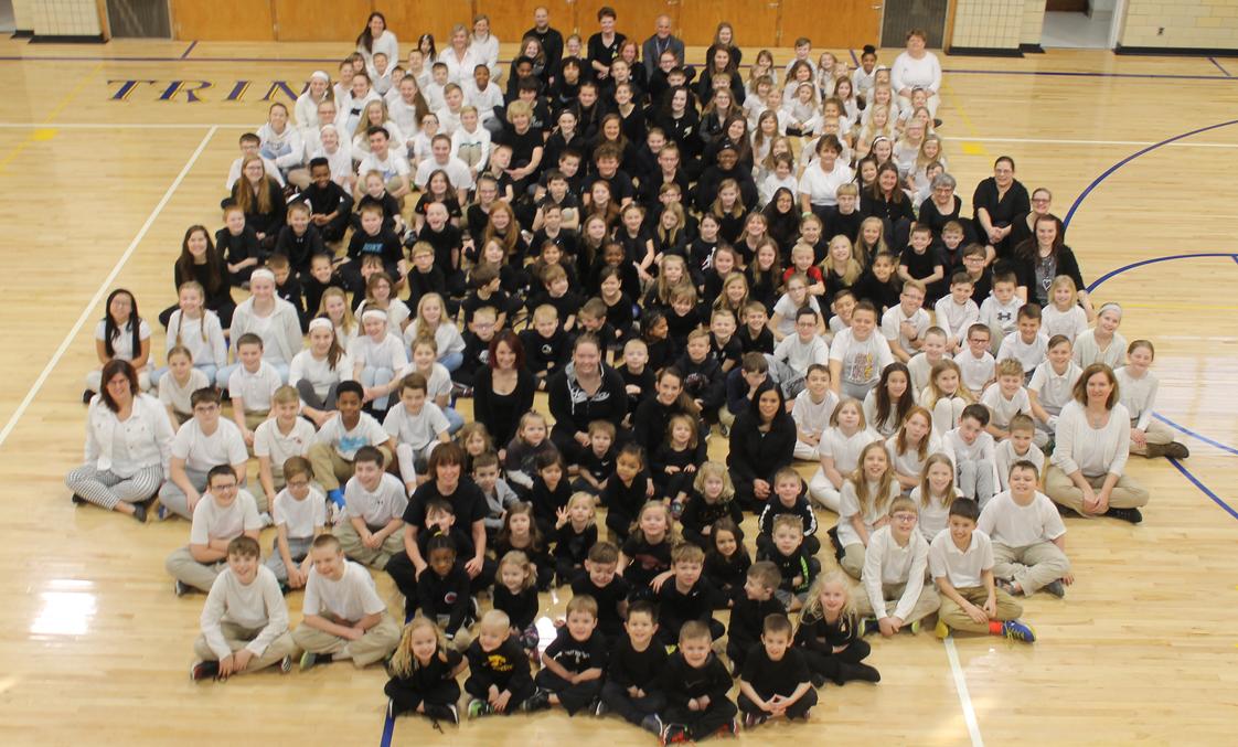 Trinity Lutheran School Photo - Trinity students and staff