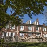 Washington International School Photo - Some classes are held in the Mansion, one of the historic buildings on the Grades 6-12 Tregaron Campus.